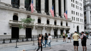 Wall Street chute &agrave; l'ouverture apr&egrave;s une d&eacute;ception sur l'inflation