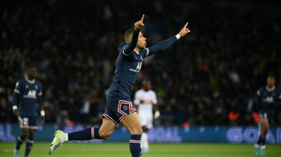 L1: avec un grand Mbapp&eacute;, le Paris SG rel&egrave;ve la t&ecirc;te contre Lorient (5-1)