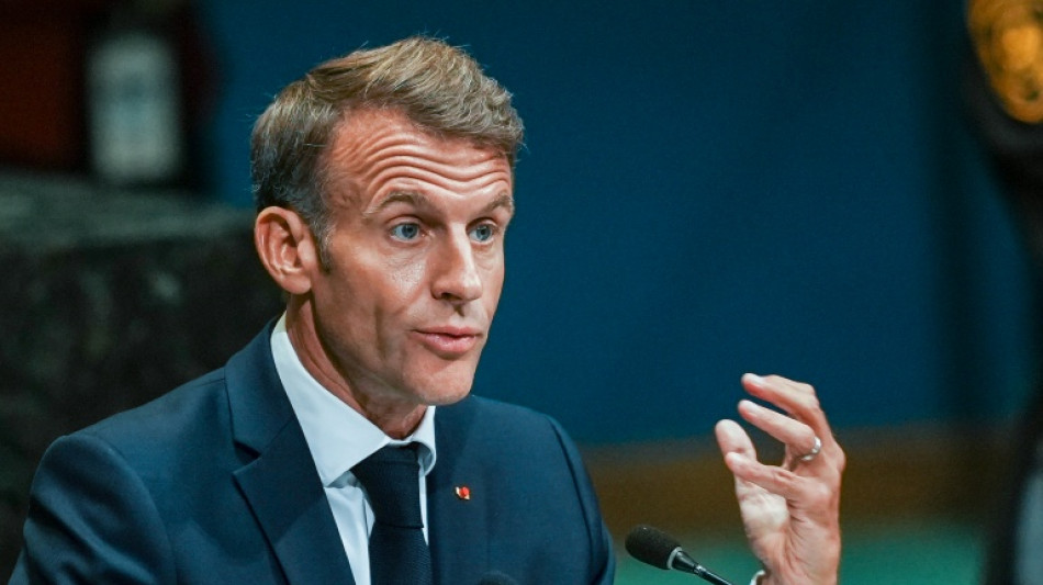 Crise des carburants : Macron d&eacute;fend son action et envoie des "moyens militaires" en Arabie saoudite
