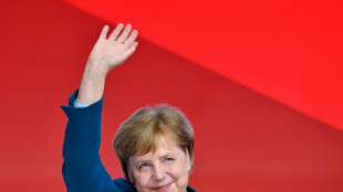 Merkel recorda sem remorsos a crise dos refugiados e as rela&ccedil;&otilde;es com a R&uacute;ssia