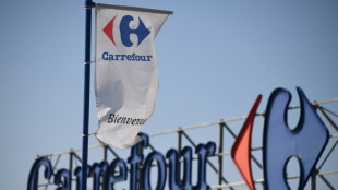 Endom&eacute;triose: Carrefour annonce un jour d'absence par mois pour les salari&eacute;es atteintes, sous conditions