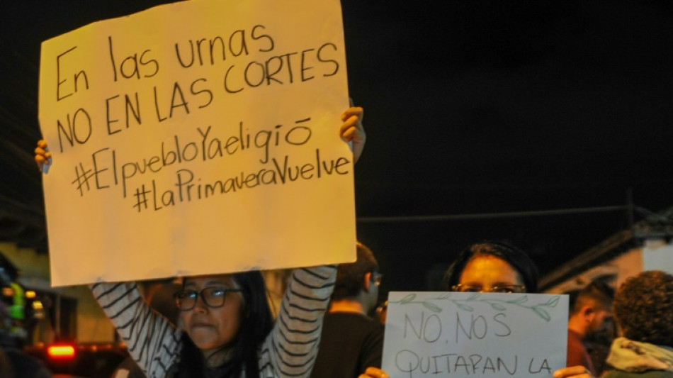 Guatemala &agrave; espera de poss&iacute;vel anula&ccedil;&atilde;o das elei&ccedil;&otilde;es presidenciais
