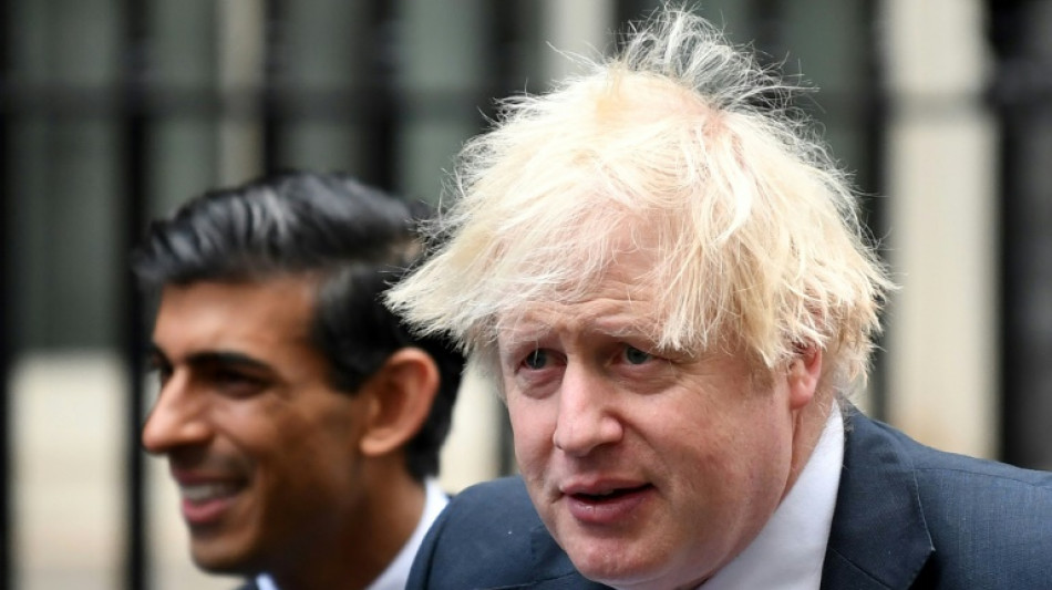Boris Johnson, de nuevo bajo presi&oacute;n al ser multado por fiesta durante el confinamiento