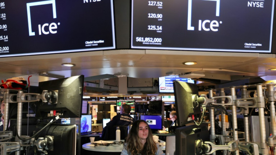 Wall Street termine en ordre dispers&eacute;, une s&eacute;ance volatile &agrave; cause de l'Ukraine