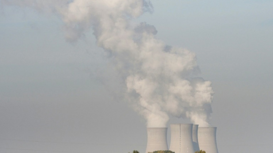 Electricit&eacute;: trois r&eacute;acteurs nucl&eacute;aires red&eacute;marrent, 40 connect&eacute;s, selon EDF
