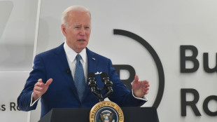 Biden wirft Putin "Erw&auml;gung" des Einsatzes von Massenvernichtungswaffen vor