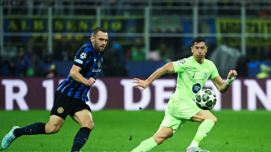C1: l'Inter fait perdre la boule au Barça et décroche sa finale