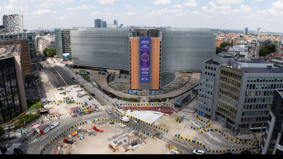 Leader Ue verso ok a Commissione per proposta asset russi