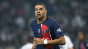 Mbapp&eacute; recusa media&ccedil;&atilde;o da liga francesa para resolver lit&iacute;gio com PSG