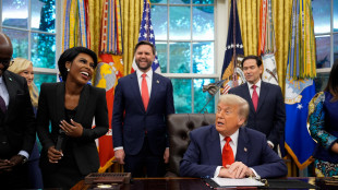 I complimenti inopportuni di Trump a una reporter, come nel 2017