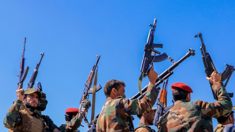 EUA e Reino Unido voltam a atacar rebeldes huthis, que prometem vingan&ccedil;a