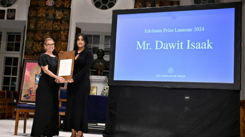 Un journaliste su&eacute;do-&eacute;rythr&eacute;en d&eacute;tenu en Erythr&eacute;e depuis 24 ans est en vie, selon la Su&egrave;de 