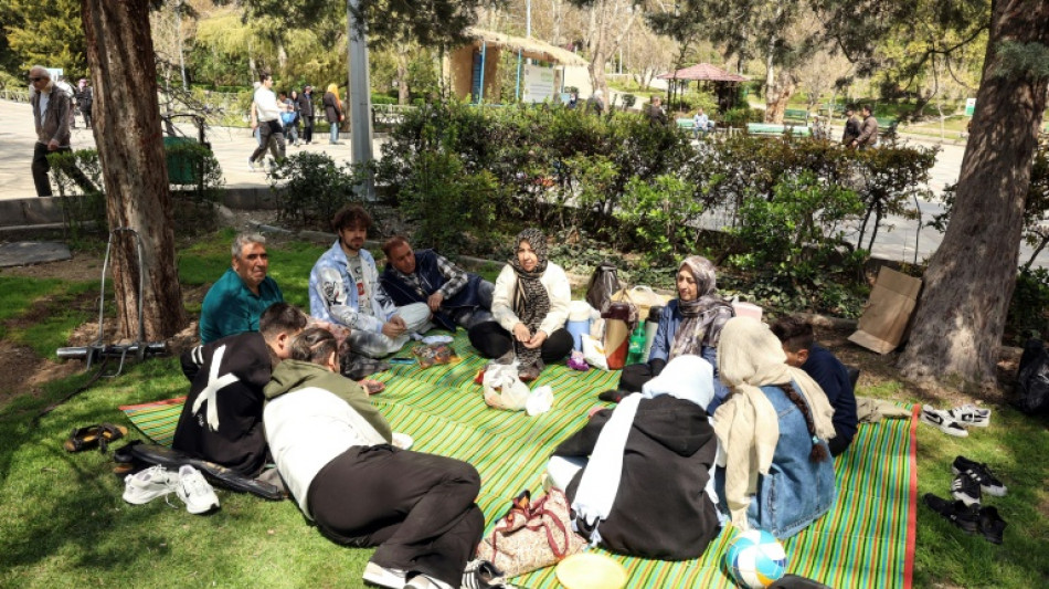 En Iran, musique, barbecue et d&eacute;tente malgr&eacute; les menaces de Trump