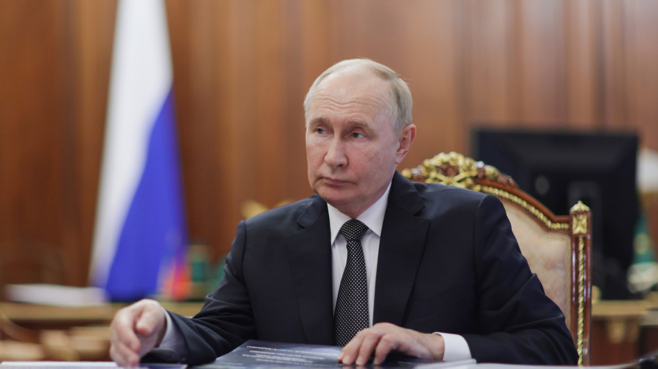Putin, 'accordo solo sulla base nuove realt&agrave; territoriali'