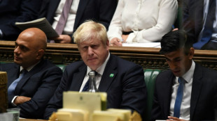 Boris Johnson plus que jamais sous pression apr&egrave;s la d&eacute;mission de deux ministres