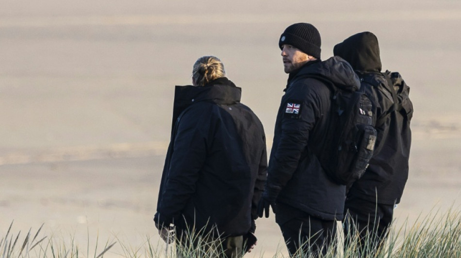 Zwei britische Anti-Migranten-Aktivisten in Frankreich festgenommen