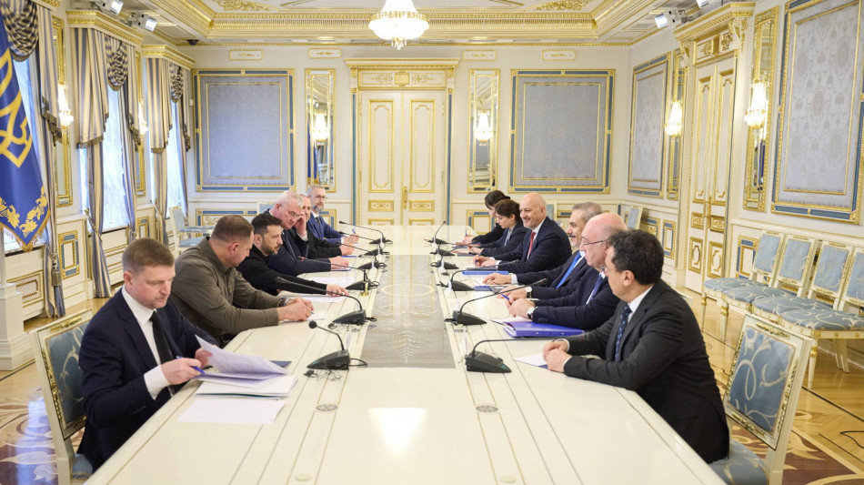 Intervento di Fidan prima dei colloqui Mosca-Kiev a Istanbul