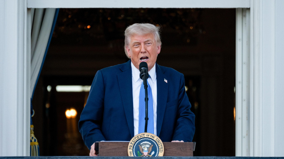Trump, divieto ingresso Usa contro minacce a sicurezza nazionale