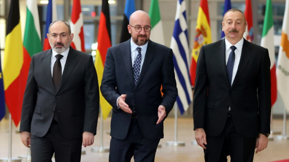 Armenia y Azerbaiy&aacute;n lanzan los preparativos para conversaciones de paz