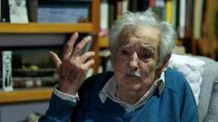 Mujica celebra como 'pr&ecirc;mio de despedida' volta da esquerda ao poder no Uruguai