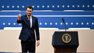 Activista de derecha Charlie Kirk muere herido de bala en EEUU