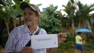 Colombie: Hernandez en son fief, entre scandales et pl&eacute;biscite