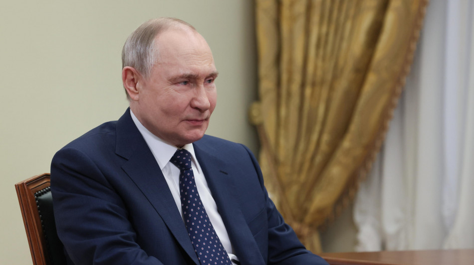 Media, 'Putin insiste su 4 regioni ucraine per la pace'