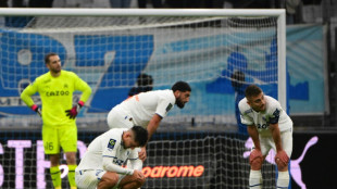 Ligue 1: La bonne affaire pour Lens, Marseille pi&eacute;g&eacute; par Strasbourg