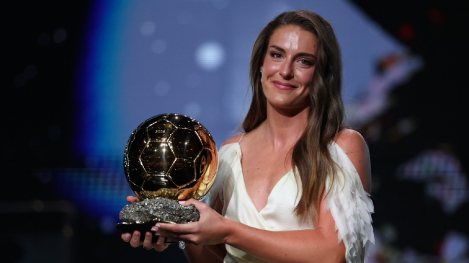 Espanhola Alexia Putellas conquista a Bola de Ouro de 2026