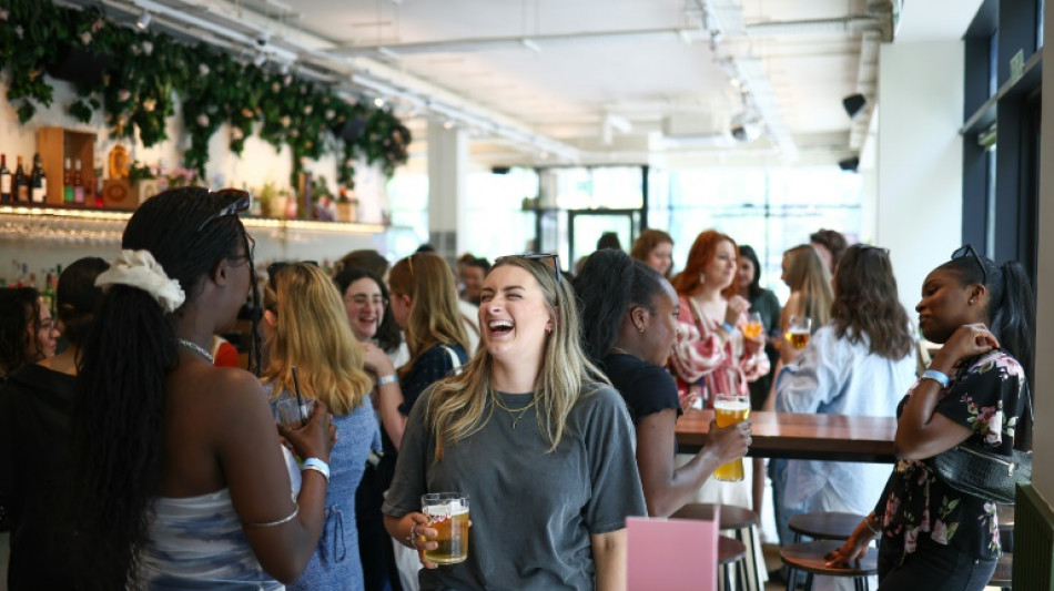 Londoners 'speed date' for the ideal housemate