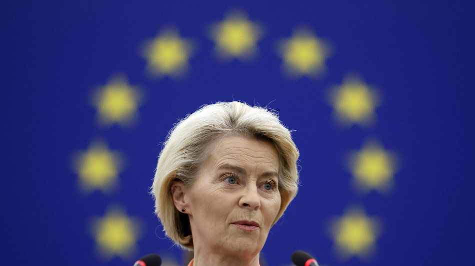 Von der Leyen, 'fermi con gli Usa, ma puntiamo all'intesa'