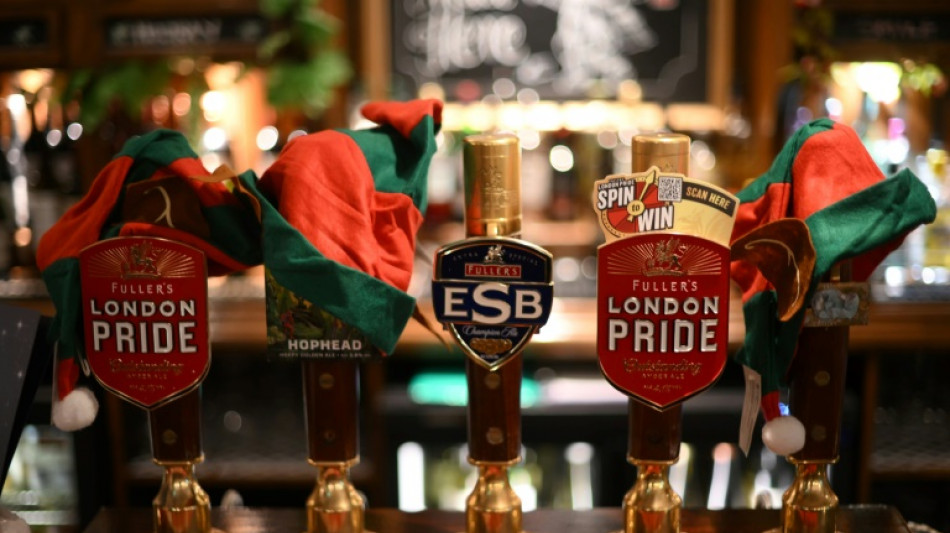 Apr&egrave;s le covid, l'inflation: pas de cadeau de No&euml;l pour les pubs britanniques
