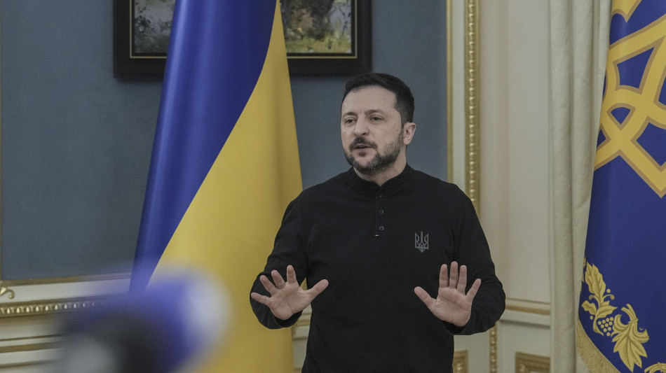 Zelensky, l'Europa deve dimostrare che sa difendersi