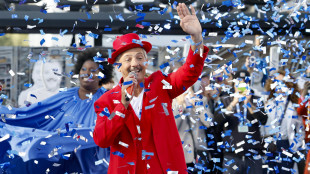 Fiorello in diretta con Biggio, la Pennicanza torna ad ottobre