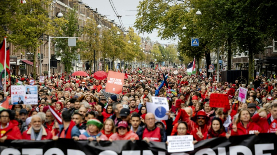Zehntausende demonstrieren in Amsterdam für Ende des Gazakriegs
