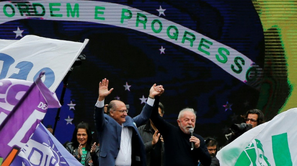 Lula defiende Estado laico y rechaza uso de iglesia como "escenario pol&iacute;tico"