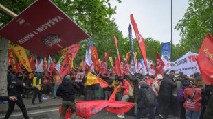 Decenas de arrestos en Estambul durante las manifestaciones del 1&ordm; de mayo en Turqu&iacute;a 