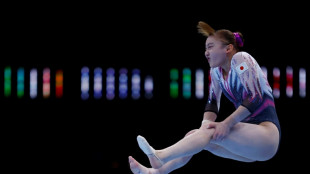 Ginasta japonesa &eacute; cortada da equipe ol&iacute;mpica por fumar e consumir bebidas alco&oacute;licas