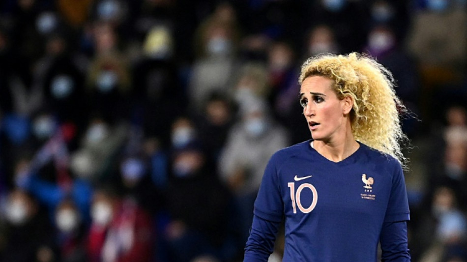 Agression de la joueuse de football Hamraoui: trois hommes en garde à vue