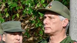Cuba adverte sobre "banho de sangue" se EUA agredir ilha; Washington imp&otilde;e san&ccedil;&otilde;es