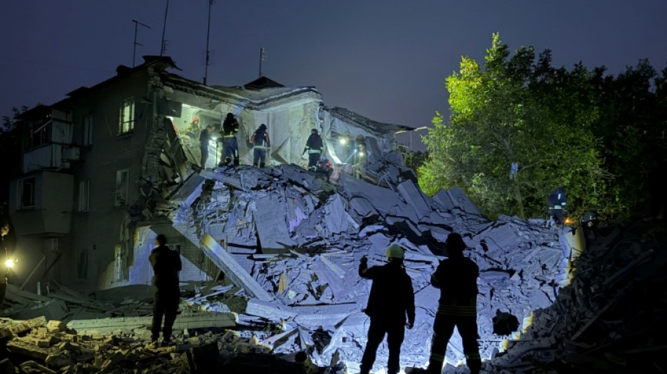 Trump y Zelenski chocan por acuerdo sobre di&eacute;sel y ataques rusos dejan 21 muertos