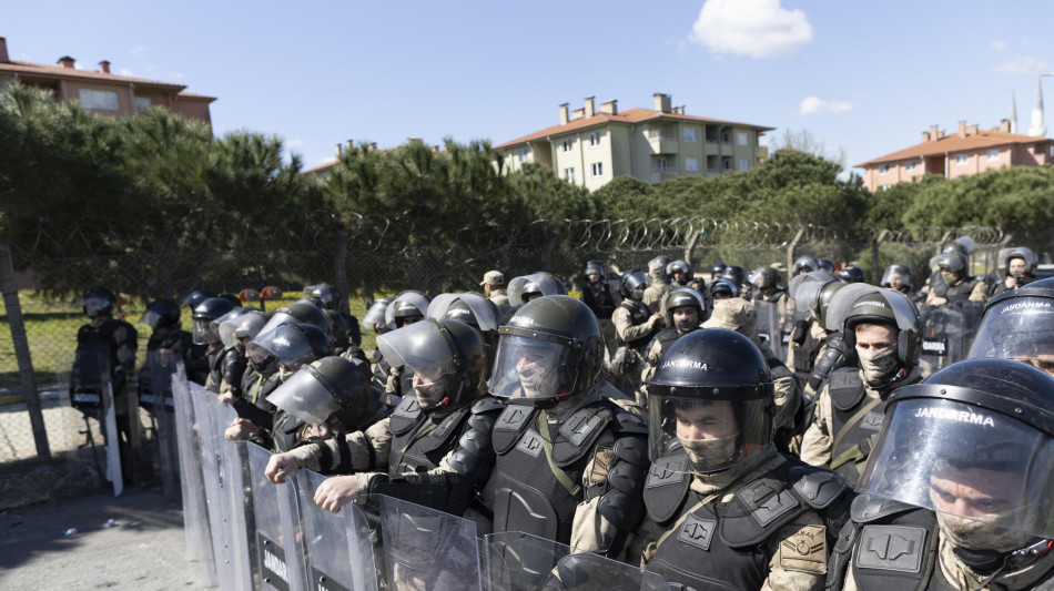 Legali, '180 fermati a Istanbul per proteste del 1 maggio'