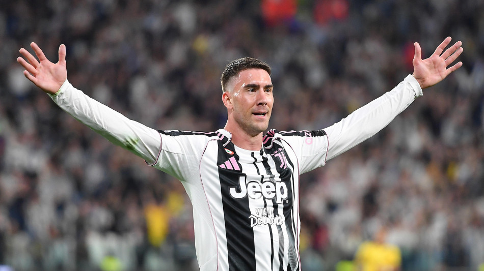 Calcio: Juve prima sotto e poi ripresa, è 2-2 con la Reggiana