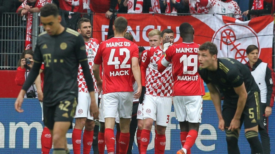 Kater nach Meisterparty: Bayern entt&auml;uschen in Mainz