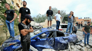 L&iacute;bano anuncia 15 mortos em bombardeios israelenses fora de redutos do Hezbollah