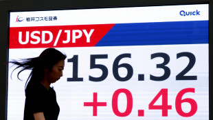 Borsa: l'Asia corre coi tecnologici, tregua sui bond con il petrolio