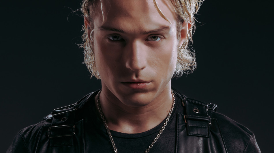 Sold out il tour di Irama nei palazzetti, al via gioved&igrave;