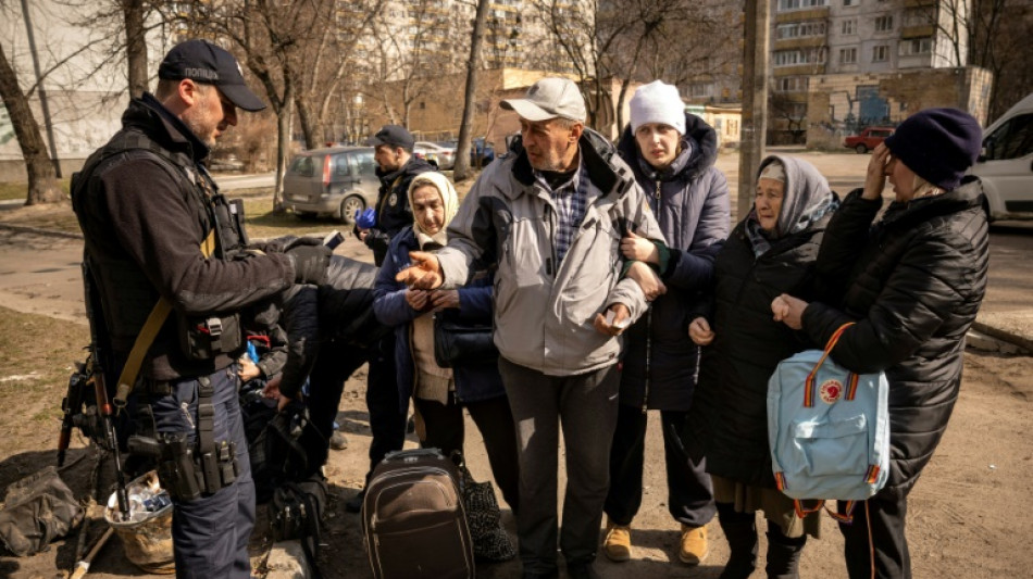 Triste anniversaire pour une enfant d&eacute;plac&eacute;e pr&egrave;s de Kiev