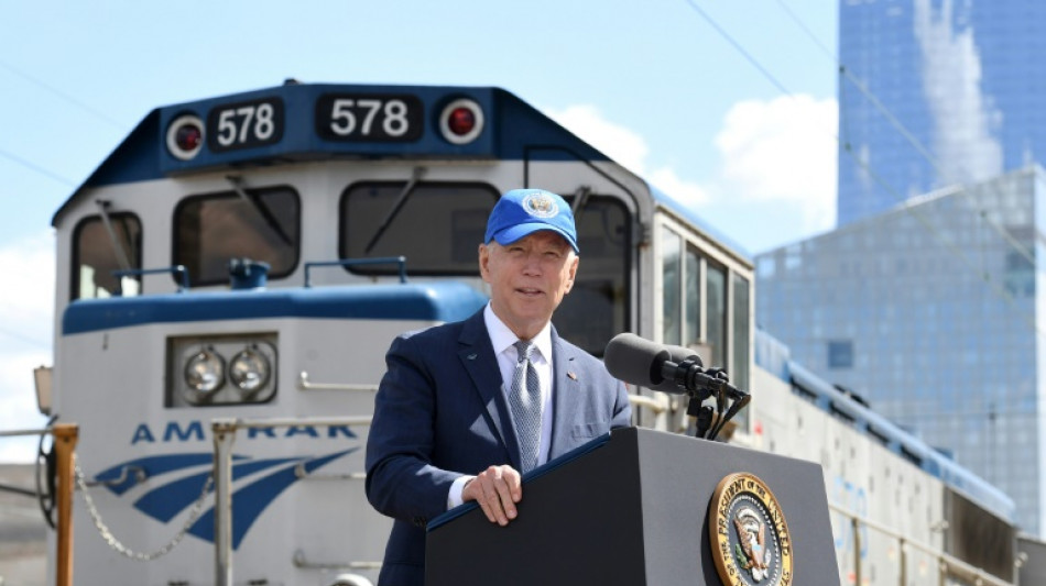 Etats-Unis: Biden devrait &eacute;chapper &agrave; une gr&egrave;ve majeure du rail, apr&egrave;s un "accord de principe"