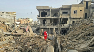 Israel says will strike Lebanon-Syria border crossing